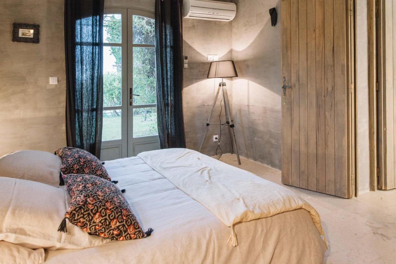 Le Mas de Cink Saint-Saturnin-lès-Apt Extérieur photo