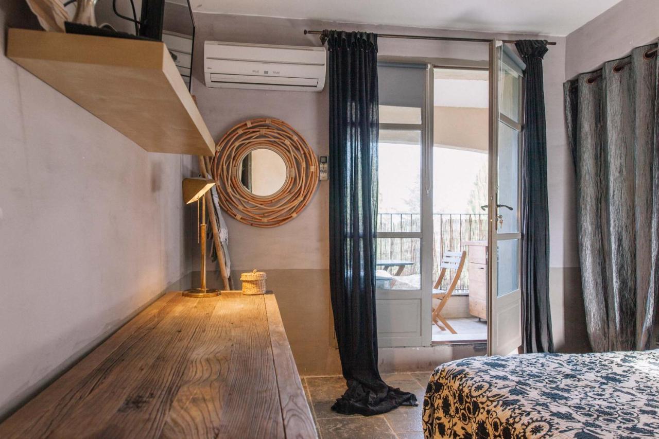 Le Mas de Cink Saint-Saturnin-lès-Apt Extérieur photo