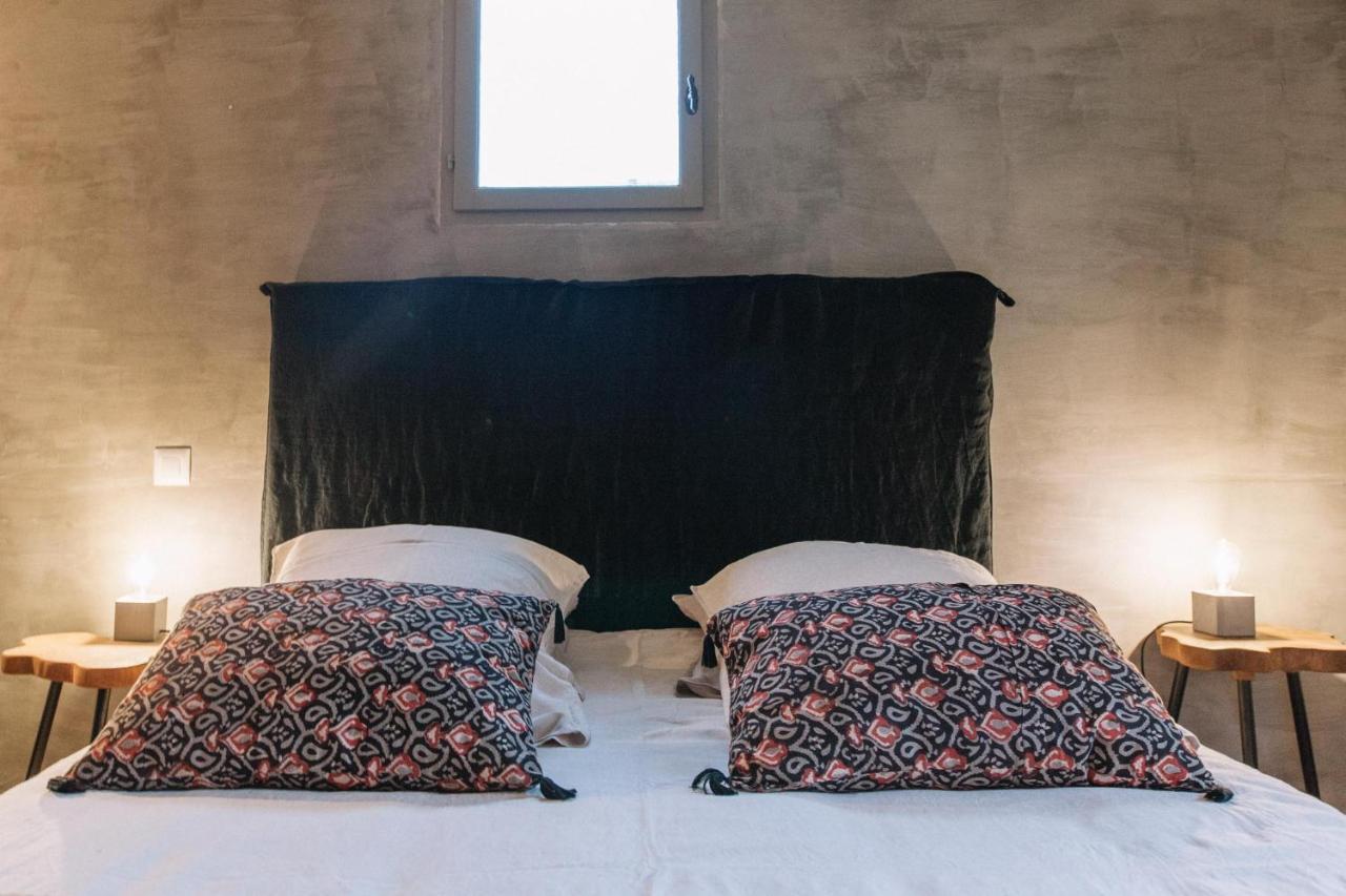 Le Mas de Cink Saint-Saturnin-lès-Apt Extérieur photo