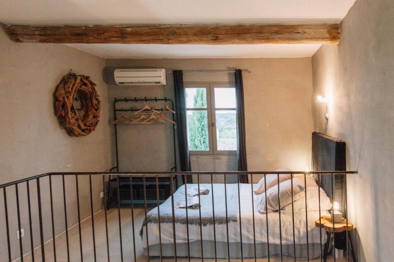 Le Mas de Cink Saint-Saturnin-lès-Apt Extérieur photo