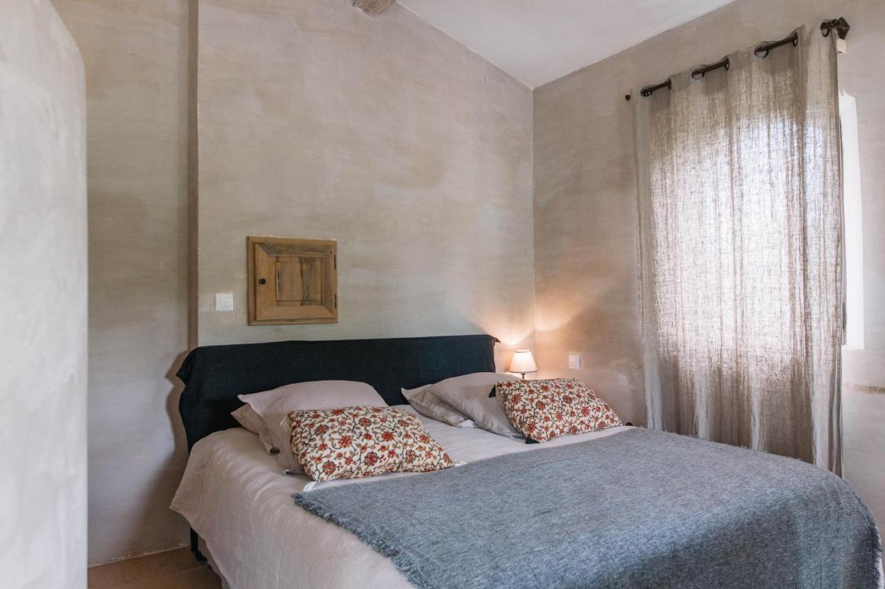 Le Mas de Cink Saint-Saturnin-lès-Apt Extérieur photo