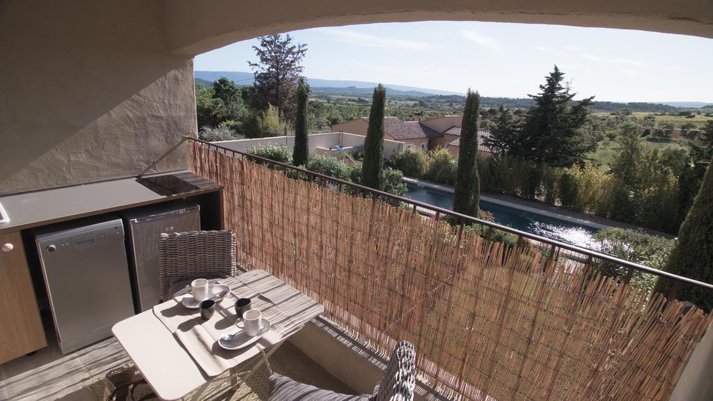 Le Mas de Cink Saint-Saturnin-lès-Apt Extérieur photo
